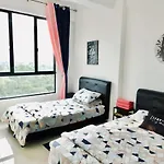 Haaniy Homestay Casa Kayangan Meru